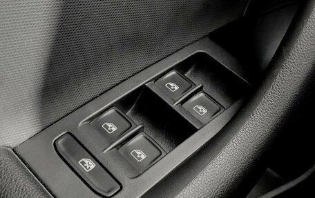 Skoda Rapid I, 2018 год, 1 340 000 рублей, 10 фотография