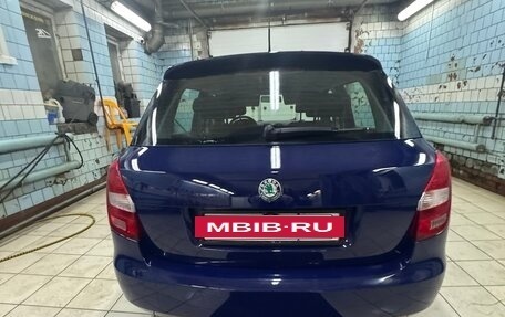 Skoda Fabia II, 2011 год, 390 000 рублей, 3 фотография