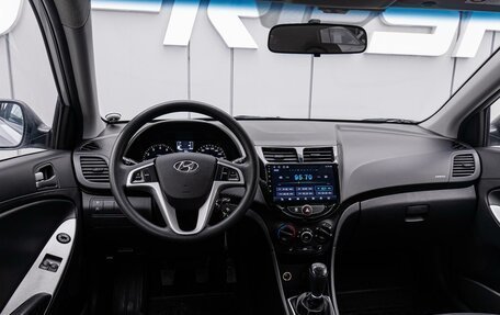 Hyundai Solaris II рестайлинг, 2014 год, 1 100 000 рублей, 6 фотография