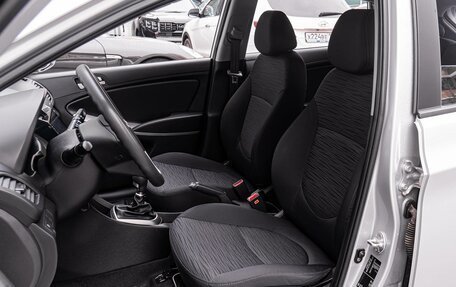 Hyundai Solaris II рестайлинг, 2014 год, 1 100 000 рублей, 10 фотография