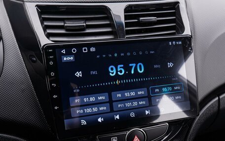 Hyundai Solaris II рестайлинг, 2014 год, 1 100 000 рублей, 14 фотография