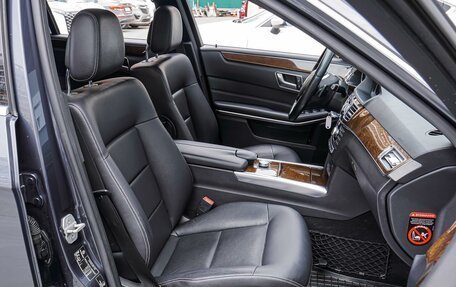 Mercedes-Benz E-Класс, 2013 год, 1 650 000 рублей, 8 фотография