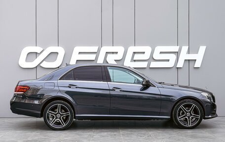 Mercedes-Benz E-Класс, 2013 год, 1 650 000 рублей, 5 фотография