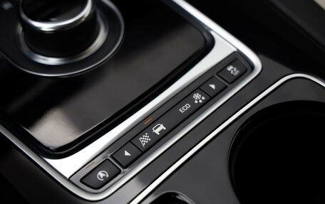 Jaguar F-Pace, 2017 год, 2 499 000 рублей, 21 фотография