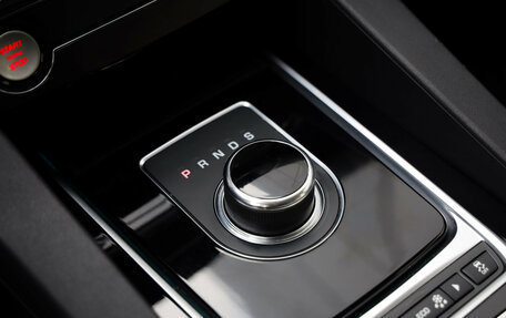 Jaguar F-Pace, 2017 год, 2 499 000 рублей, 20 фотография