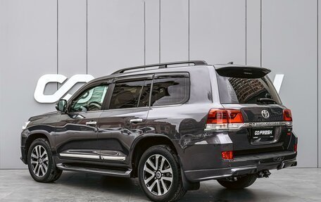 Toyota Land Cruiser 200, 2019 год, 7 350 000 рублей, 2 фотография