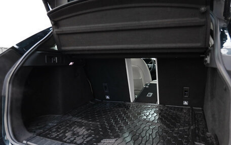 Jaguar F-Pace, 2017 год, 2 499 000 рублей, 33 фотография