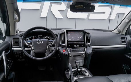 Toyota Land Cruiser 200, 2019 год, 7 350 000 рублей, 5 фотография