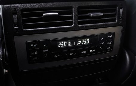 Toyota Land Cruiser 200, 2019 год, 7 350 000 рублей, 22 фотография