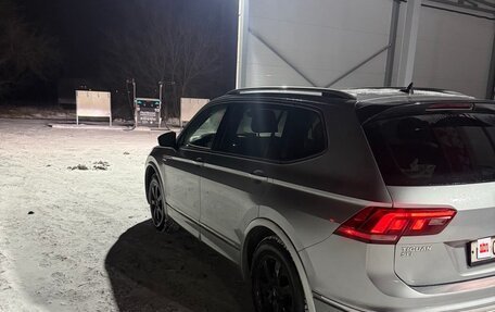 Volkswagen Tiguan II, 2019 год, 3 330 000 рублей, 5 фотография