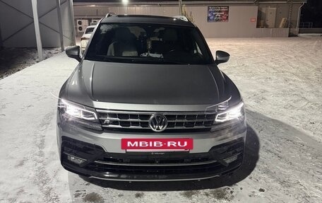 Volkswagen Tiguan II, 2019 год, 3 330 000 рублей, 4 фотография