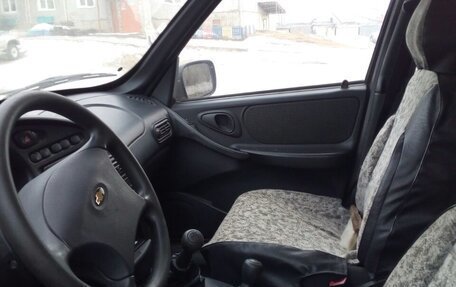 Chevrolet Niva I рестайлинг, 2007 год, 500 000 рублей, 9 фотография