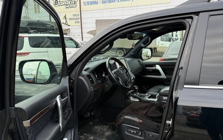 Toyota Land Cruiser 200, 2016 год, 6 550 000 рублей, 1 фотография