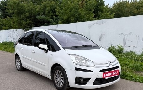 Citroen C4 Picasso II рестайлинг, 2012 год, 700 000 рублей, 3 фотография
