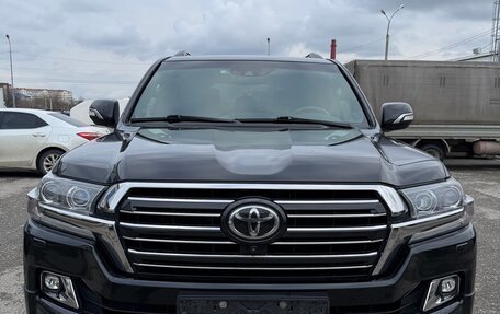 Toyota Land Cruiser 200, 2016 год, 6 550 000 рублей, 10 фотография