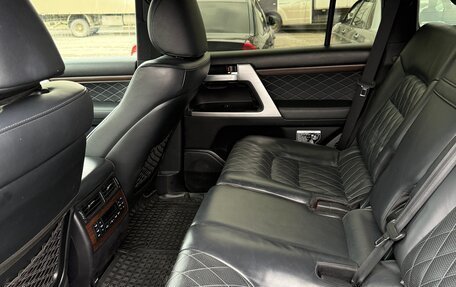 Toyota Land Cruiser 200, 2016 год, 6 550 000 рублей, 16 фотография