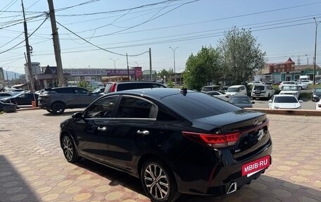 KIA Rio IV, 2021 год, 1 780 000 рублей, 7 фотография