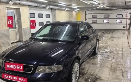 Audi A4, 2000 год, 620 000 рублей, 6 фотография
