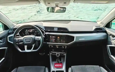 Audi Q3, 2022 год, 2 600 000 рублей, 7 фотография