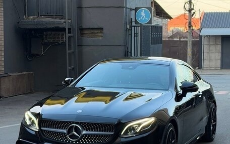 Mercedes-Benz E-Класс, 2017 год, 4 450 000 рублей, 8 фотография