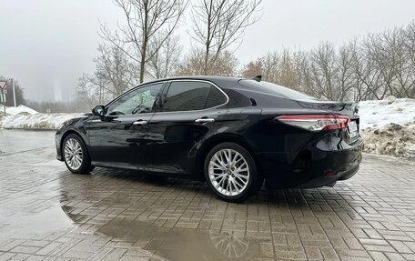 Toyota Camry, 2019 год, 3 400 000 рублей, 6 фотография