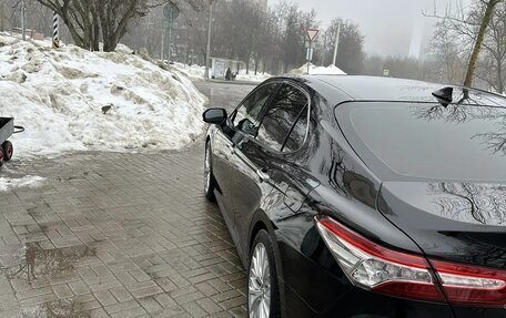 Toyota Camry, 2019 год, 3 400 000 рублей, 8 фотография
