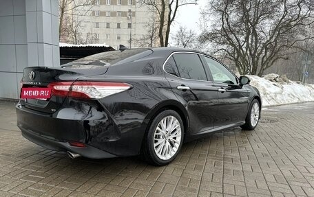 Toyota Camry, 2019 год, 3 400 000 рублей, 7 фотография