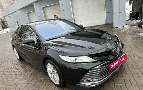 Toyota Camry, 2019 год, 3 400 000 рублей, 3 фотография