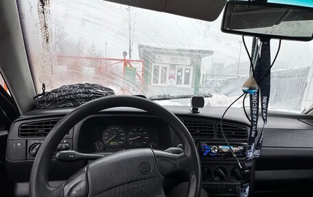 Volkswagen Golf III, 1994 год, 75 000 рублей, 4 фотография