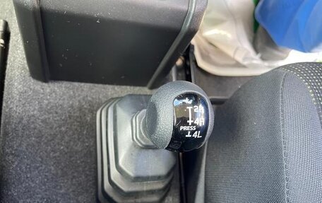 Suzuki Jimny, 2022 год, 1 911 000 рублей, 24 фотография