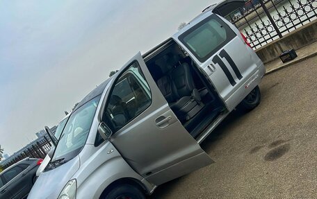 Hyundai Grand Starex Grand Starex I рестайлинг 2, 2008 год, 1 050 000 рублей, 11 фотография