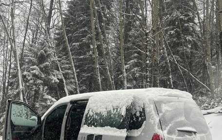 Hyundai Grand Starex Grand Starex I рестайлинг 2, 2008 год, 1 050 000 рублей, 17 фотография