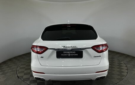 Maserati Levante I, 2017 год, 3 200 000 рублей, 3 фотография