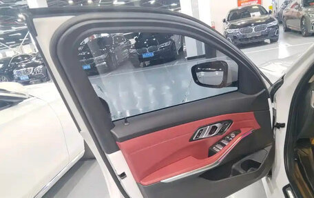 BMW 3 серия, 2023 год, 3 780 190 рублей, 14 фотография