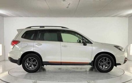 Subaru Forester, 2017 год, 1 650 000 рублей, 3 фотография