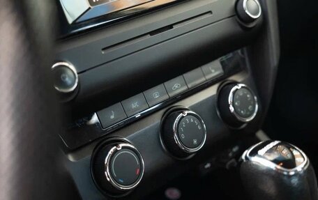 Skoda Octavia, 2015 год, 1 050 000 рублей, 11 фотография