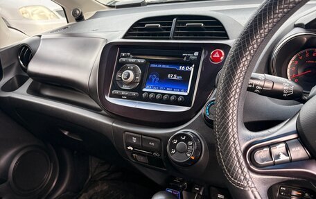 Honda Fit III, 2012 год, 850 000 рублей, 8 фотография