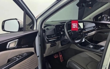 KIA Carnival, 2025 год, 7 346 000 рублей, 4 фотография