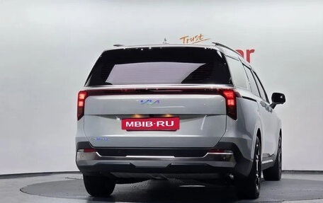 KIA Carnival, 2025 год, 7 346 000 рублей, 3 фотография