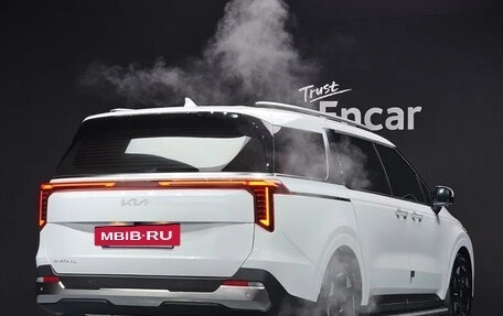 KIA Carnival, 2025 год, 7 355 000 рублей, 3 фотография