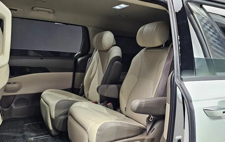 KIA Carnival, 2025 год, 7 373 000 рублей, 6 фотография