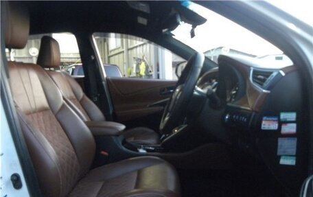 Toyota Harrier, 2017 год, 2 200 000 рублей, 10 фотография