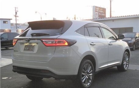 Toyota Harrier, 2017 год, 2 200 000 рублей, 8 фотография