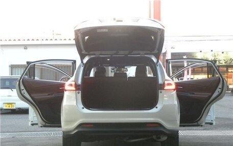 Toyota Harrier, 2017 год, 2 200 000 рублей, 13 фотография