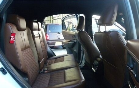 Toyota Harrier, 2017 год, 2 200 000 рублей, 12 фотография