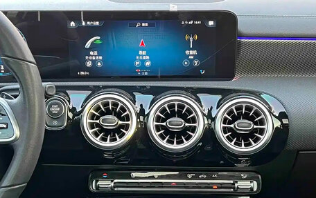 Mercedes-Benz A-Класс, 2022 год, 2 000 020 рублей, 17 фотография