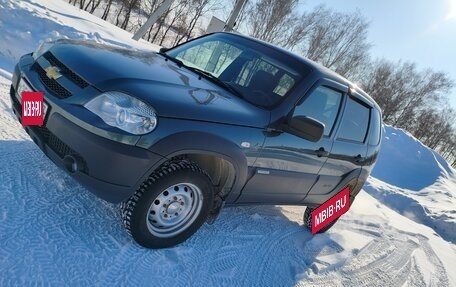 Chevrolet Niva I рестайлинг, 2017 год, 710 000 рублей, 7 фотография