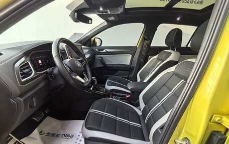 Volkswagen T-Roc I, 2023 год, 1 550 055 рублей, 10 фотография