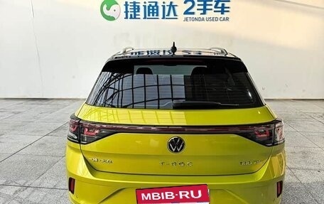 Volkswagen T-Roc I, 2023 год, 1 550 055 рублей, 6 фотография