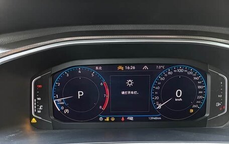 Volkswagen T-Roc I, 2023 год, 1 550 055 рублей, 14 фотография